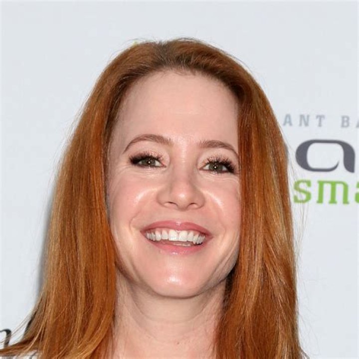 amy lawrence pictures Archives | PopularAsk.net