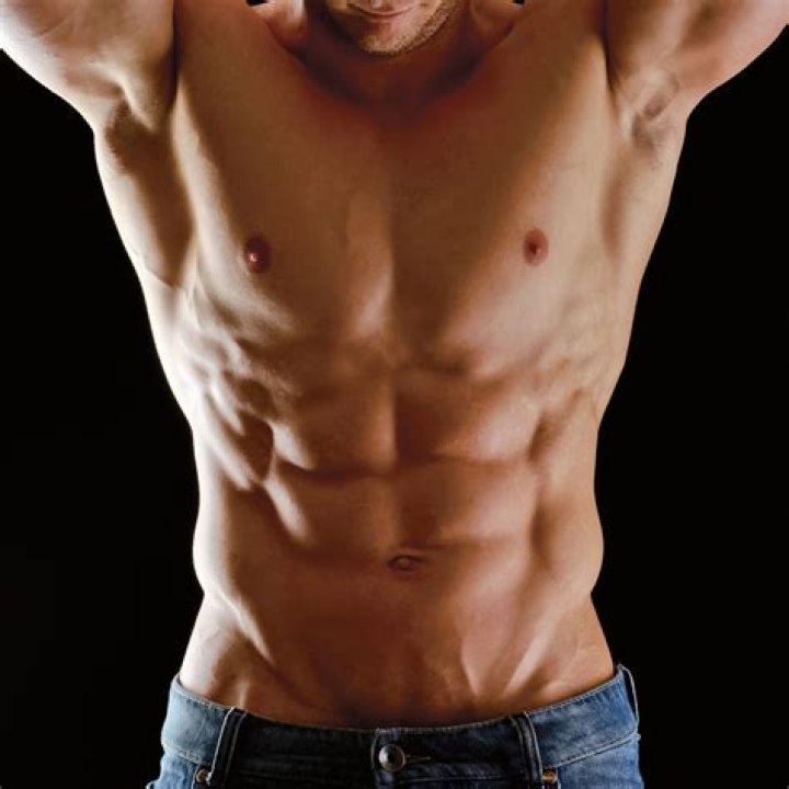 Are 8 pack abs rare?