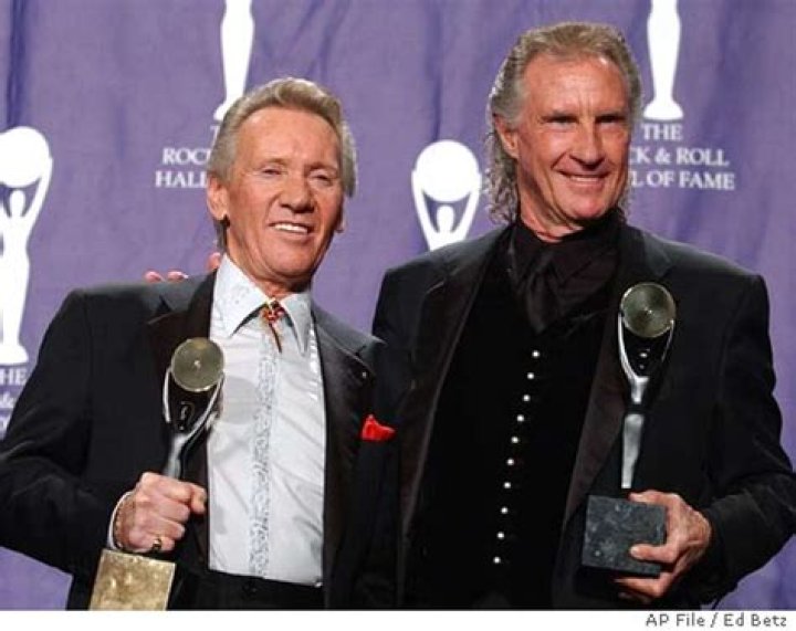 Are both Righteous Brothers dead?