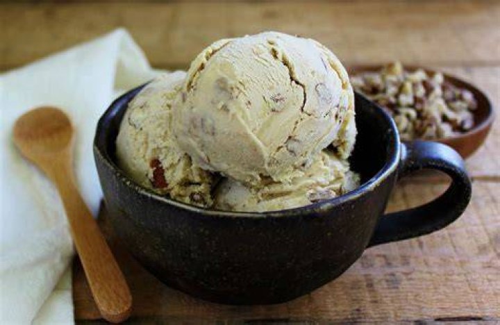 Are Chobani flips healthier than ice cream?