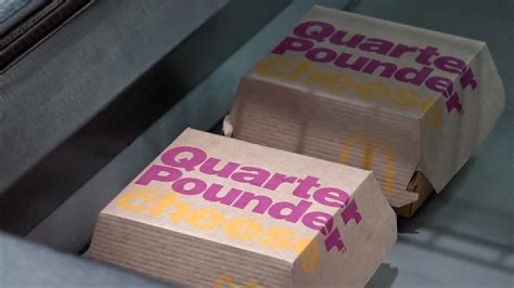 Are McDonald’s Quarter Pounders supposed to be pink inside?