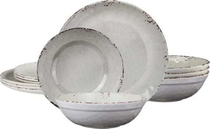 Are melamine plates good?