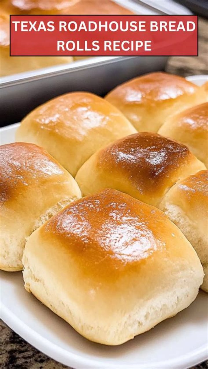 Are the rolls Unlimited at Texas Roadhouse?