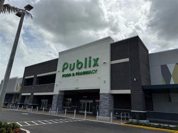 Are there 2 story Publix?