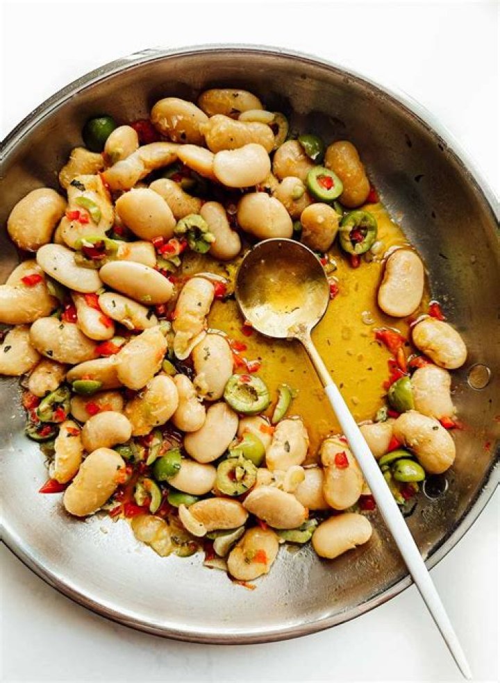Are there carbs in gigante Beans?