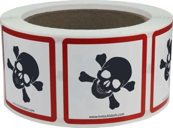 Are vinyl stickers toxic?