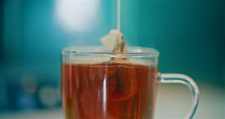 CAN expired tea make you sick?