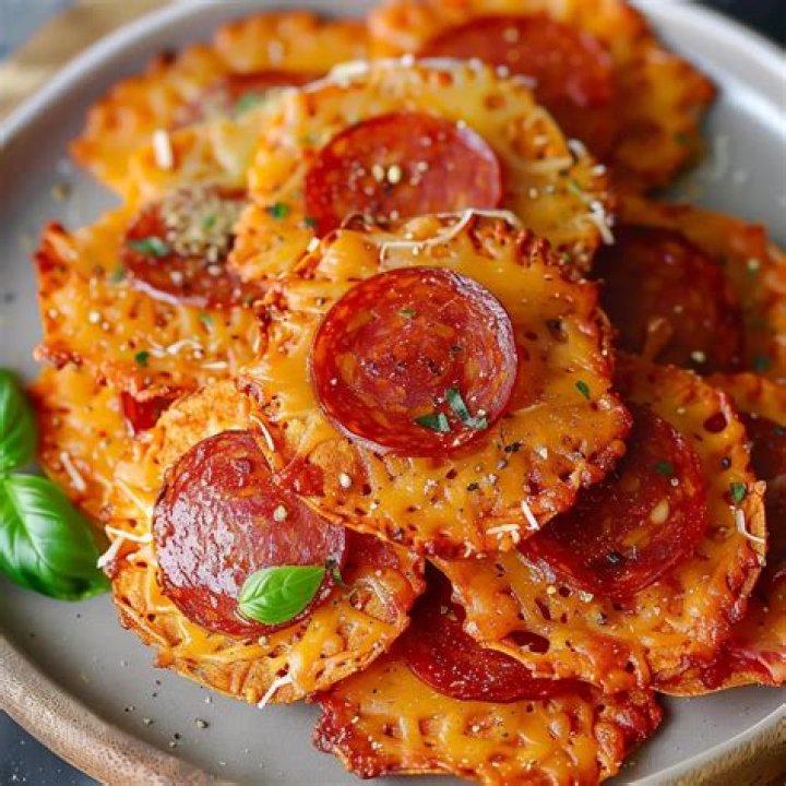 Can I eat pepperoni and cheese on keto?