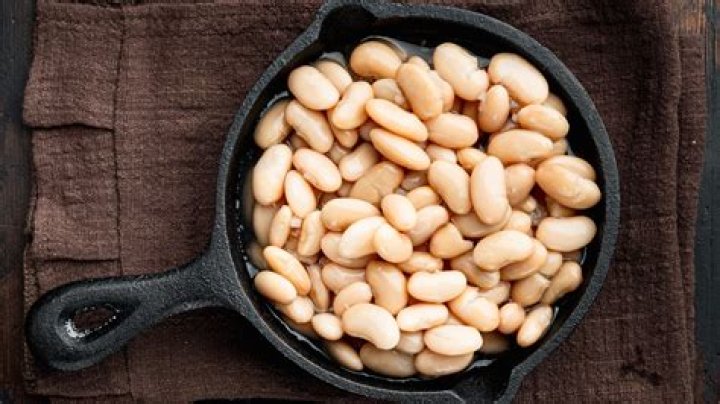 Can I substitute butter beans for white beans?