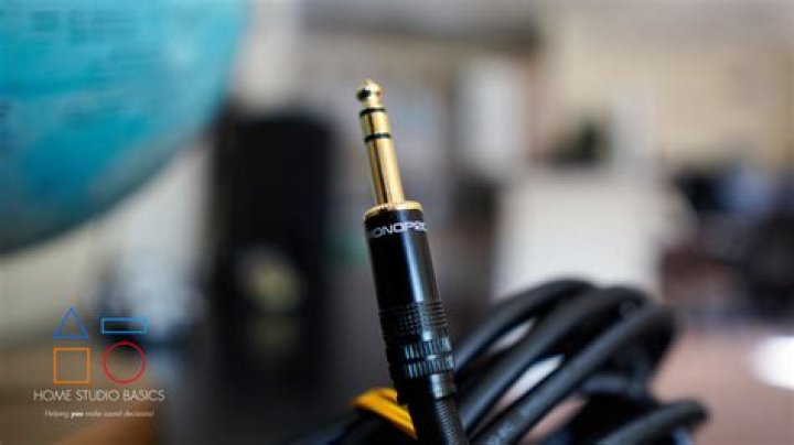 Can I use a TS cable in a TRS jack?