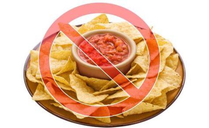 Can old salsa make you sick?