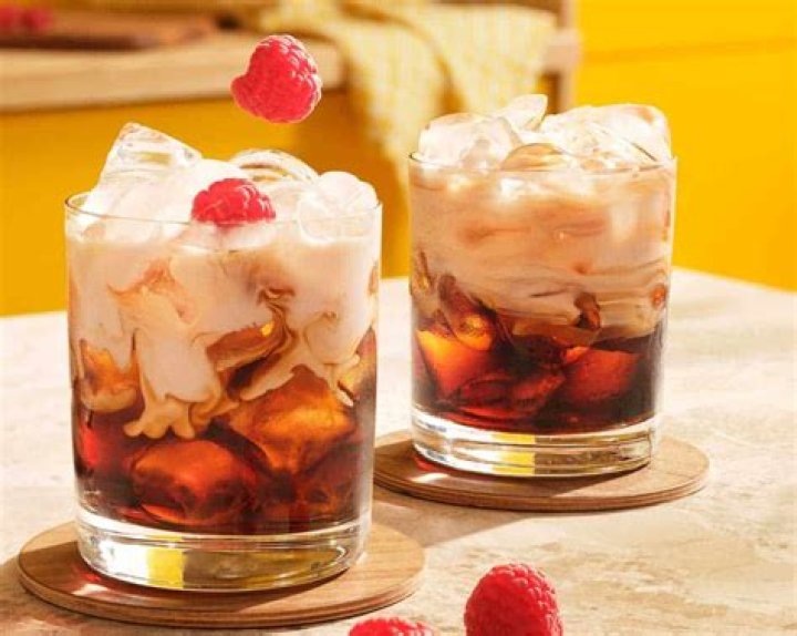 Can u drink Kahlua by itself?