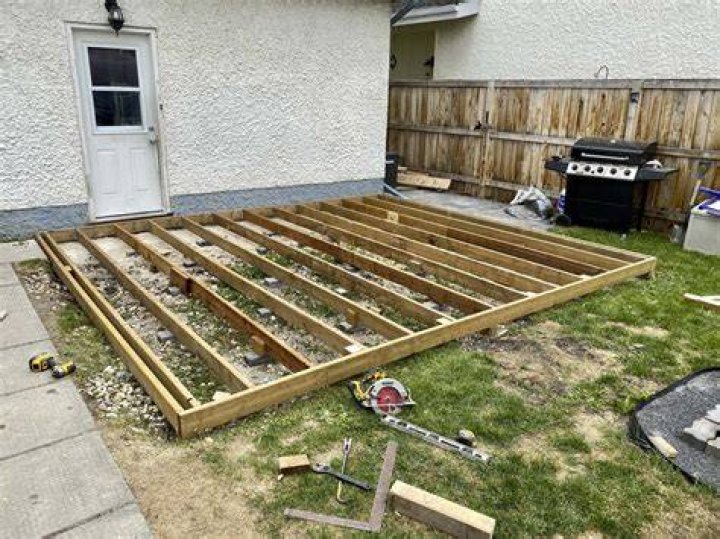 Can you build a deck with 2×6?