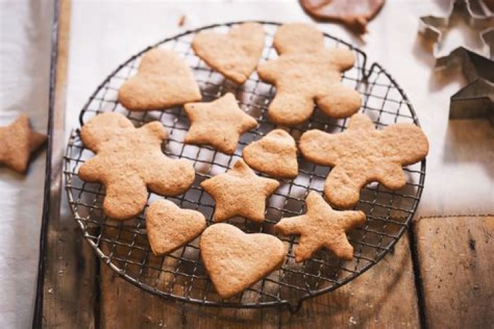 Can you freeze gingerbread cookies?