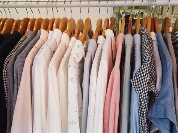 Can you return clothes to neighborhood Walmart?