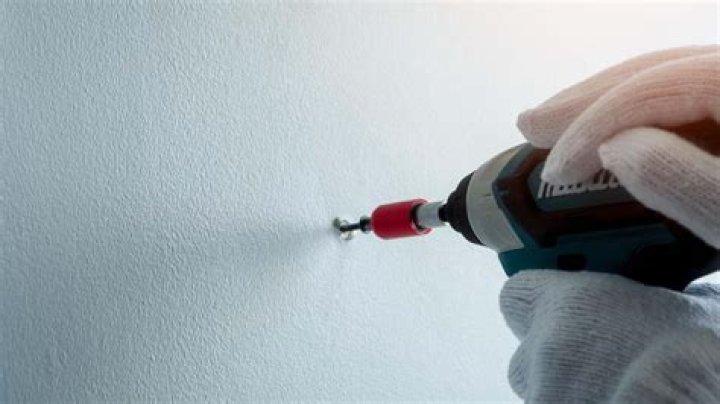 Can you screw into plaster?