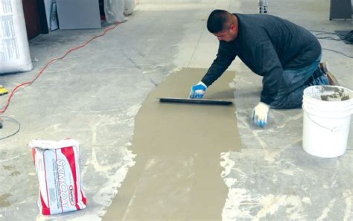 Can you skim coat with hydraulic cement?