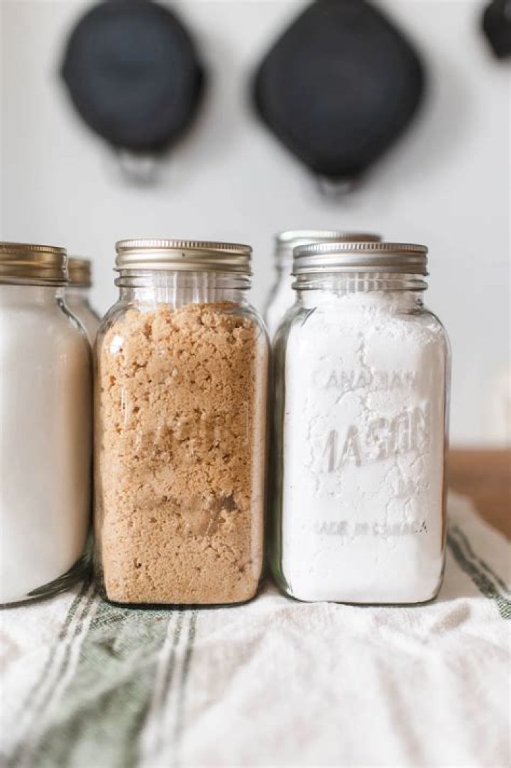 Can you store sugar in Mason jars?