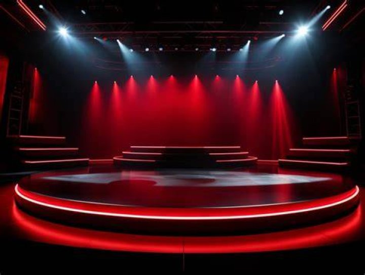 ¿Cuál es la importancia de las luces en el teatro?