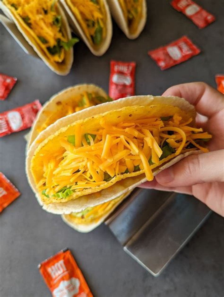 Did they discontinue cheesy gordita crunch?