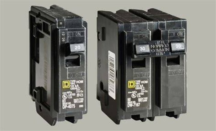 Do all circuit breakers have to be the same brand?