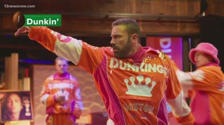 Do Dunkin donuts go stale?