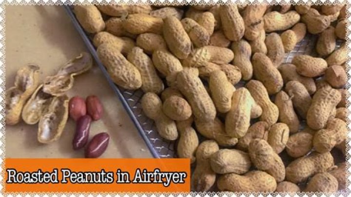 Do Roasted Peanuts have salt?
