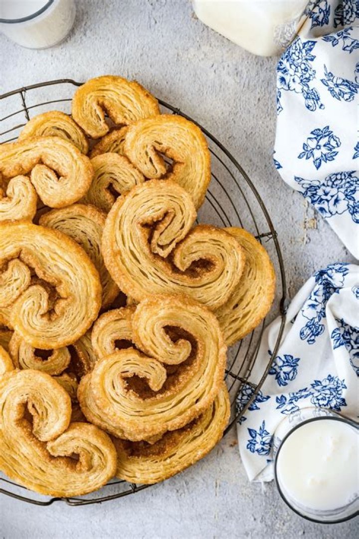 Do they snack in France?