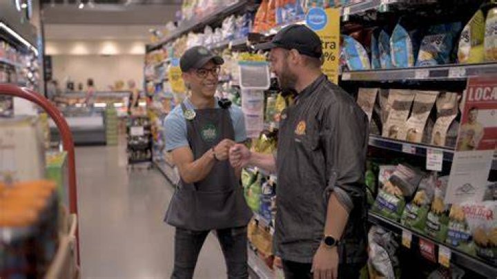 Do Whole Foods employees get discounts?
