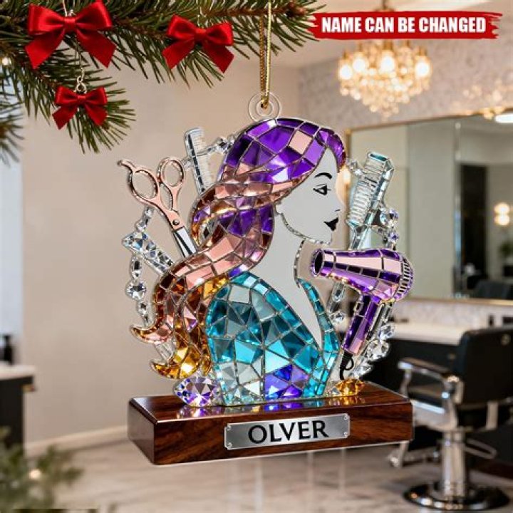 Do you give hairdresser Christmas gift?