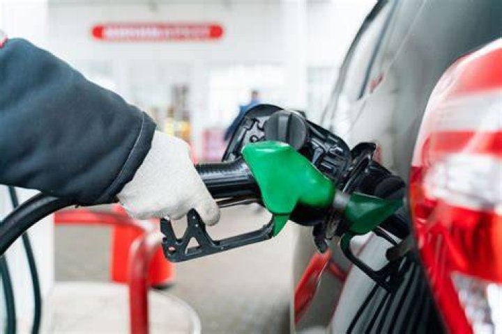 Do you tip gas attendants in NJ?
