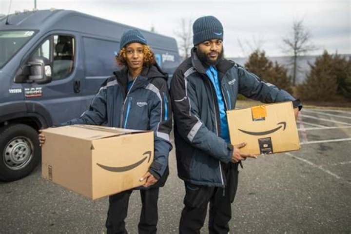 Does Amazon provide transportation for employees NJ?