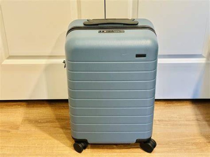 Does Away luggage have lifetime warranty?
