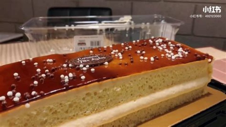 Does Costco have tres leches cake?