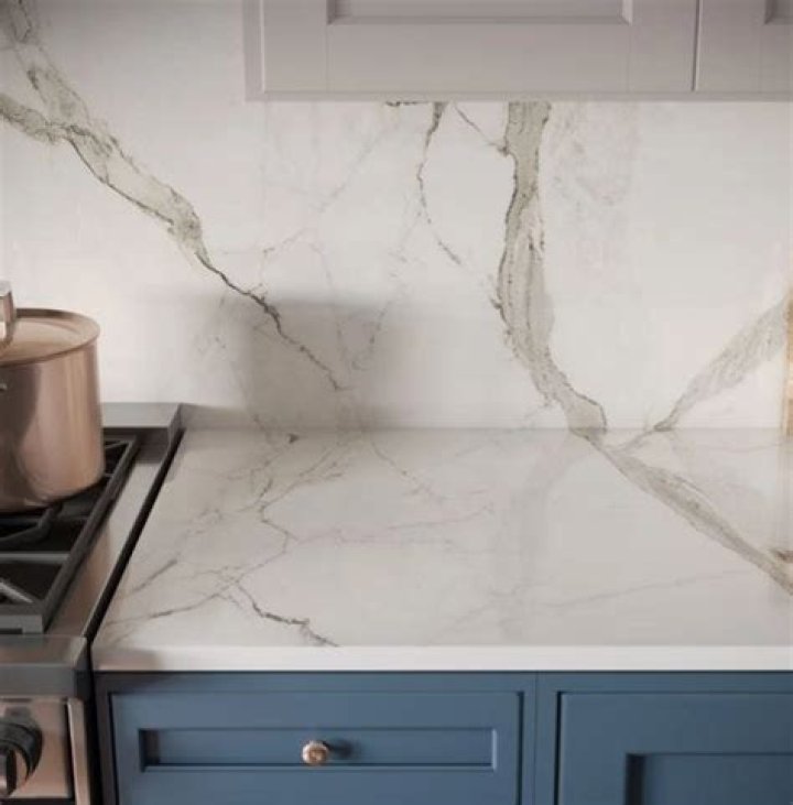 Does Dekton chip easily?