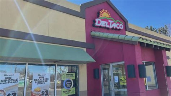 Does Del Taco still have street tacos?