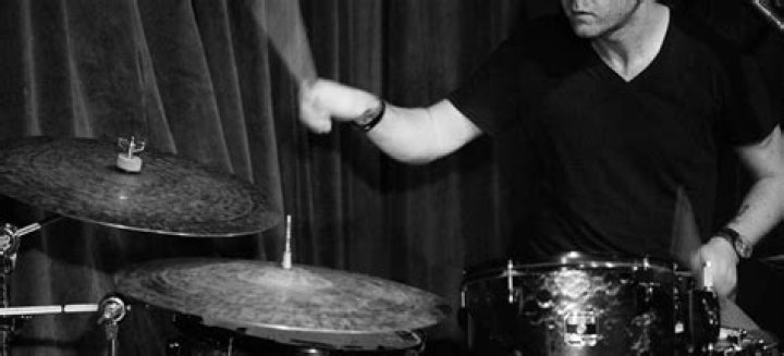 Does drumming burn calories?