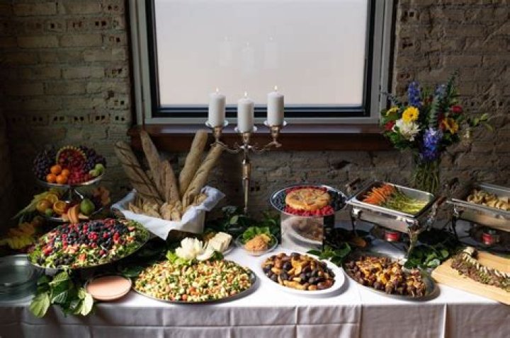 Does east of Chicago have a buffet?