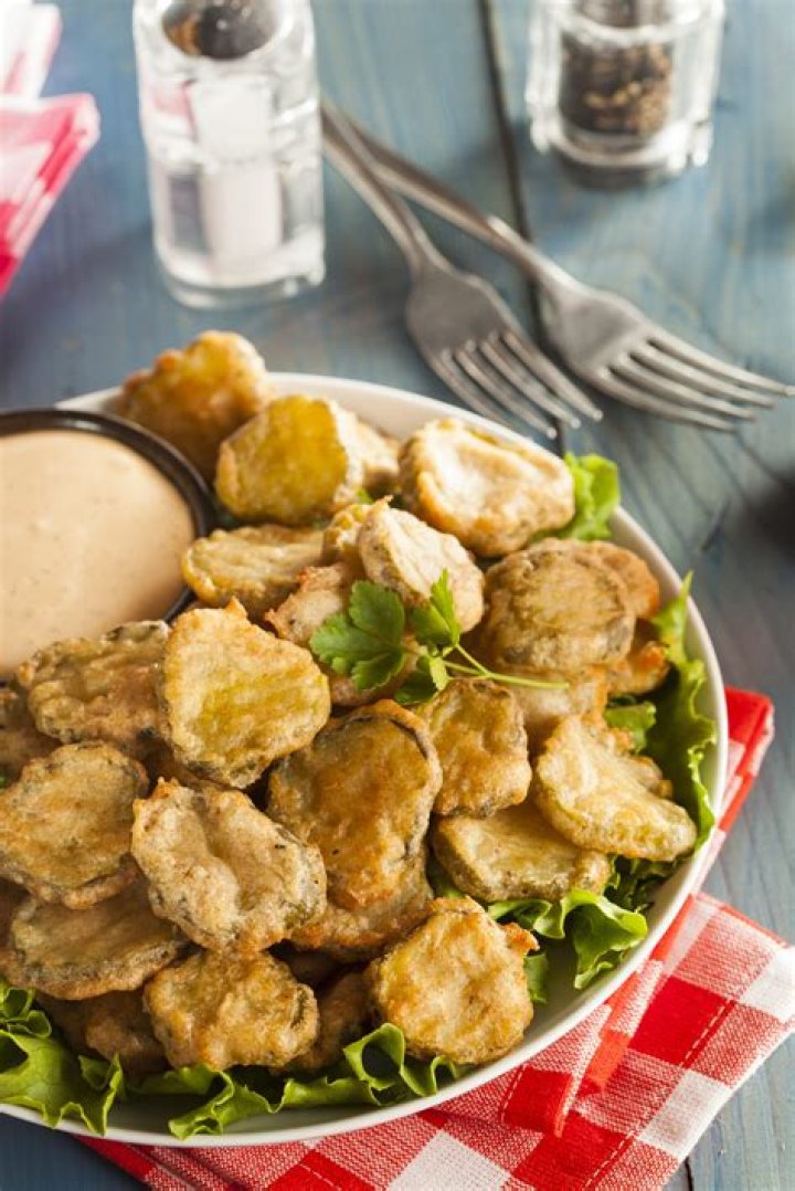 Does Freddy’s have fried pickles?