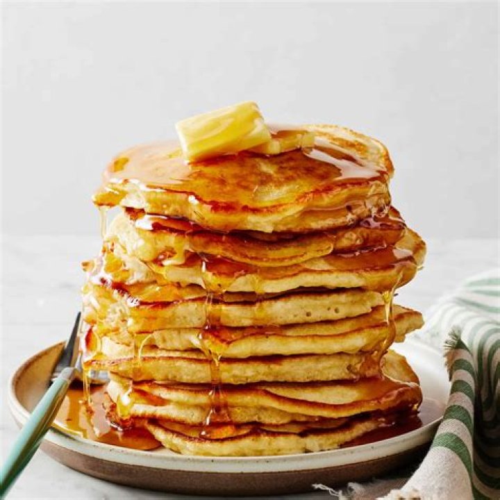 Does Hardee’s have pancakes?