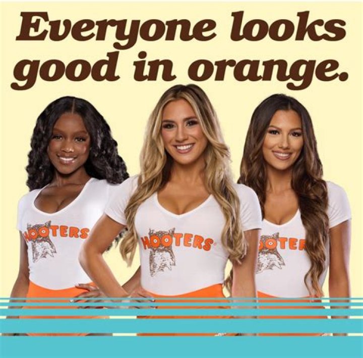 Does Hooters hire based on looks?