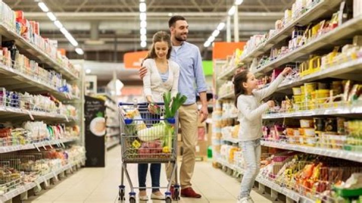 Does Kroger own Ralphs?