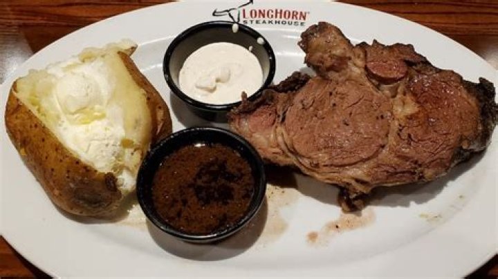 Does LongHorn use peanut oil?