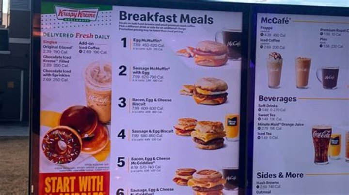 Does McDonald’s serve breakfast at 3am?