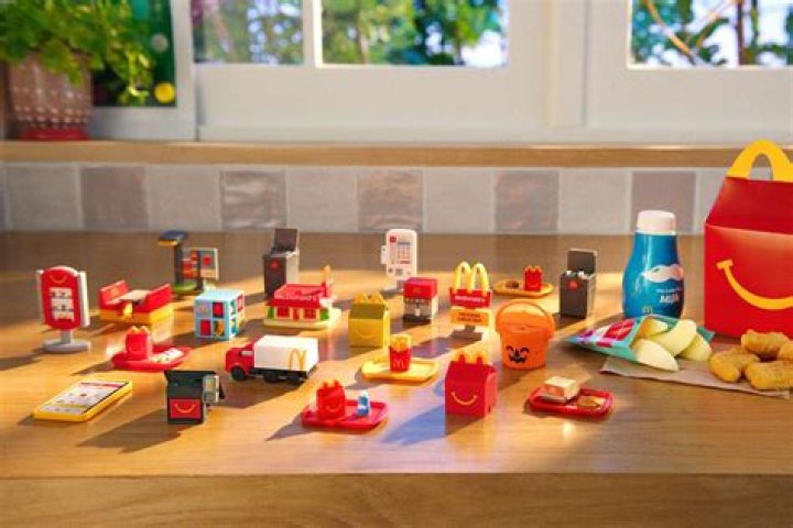 Does McDonald’s still have soul toys?