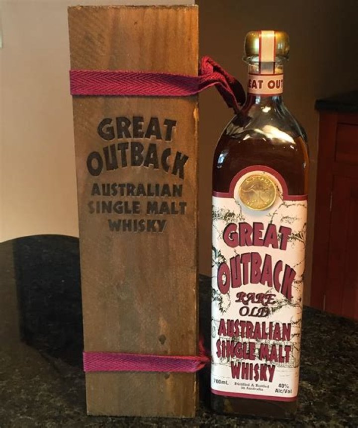 Does Outback serve whiskey?