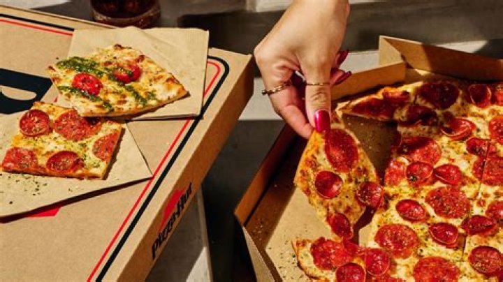 Does Pizza Hut do 2 for 1?
