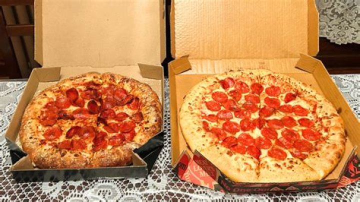 Does Pizza Hut have extra large pizzas?