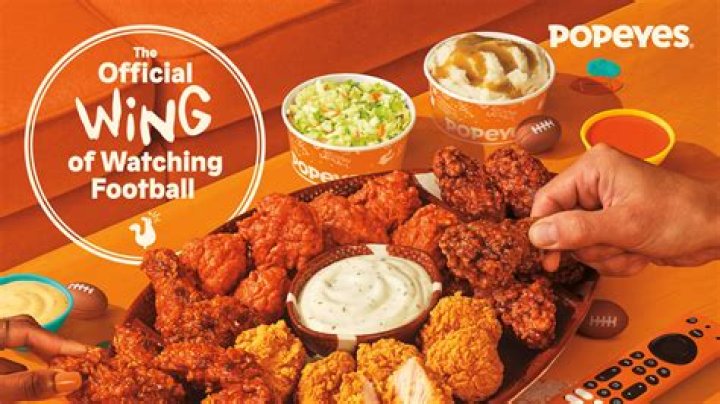 Does Popeyes put meat in their mashed potatoes?