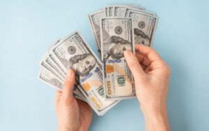 Does Publix accept dollars off total order coupons?